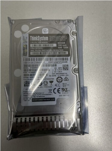 2.5" 600GB ThinkSystem Lenovo 1U Server 7XB7A00025 10K SAS 12Gb 512n HDD 4